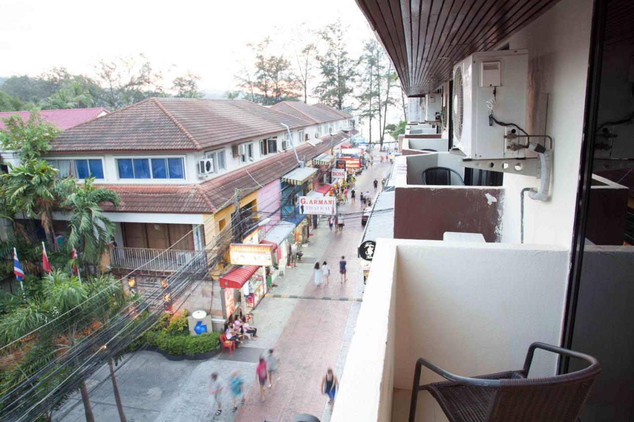 The Royal Palm Beach Front Patong Dış mekan fotoğraf