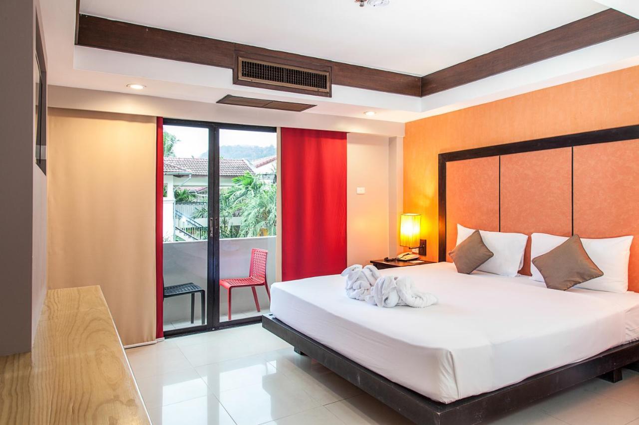 The Royal Palm Beach Front Patong Dış mekan fotoğraf